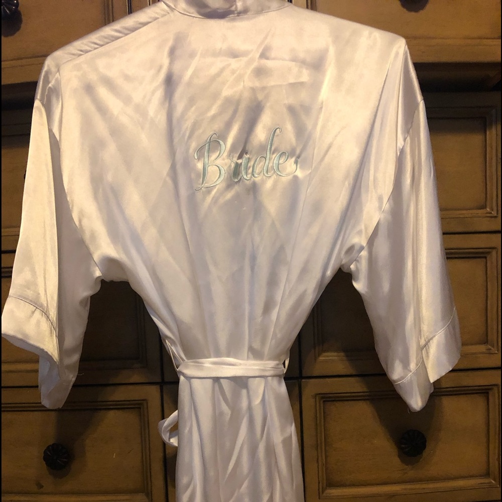 Bride robe